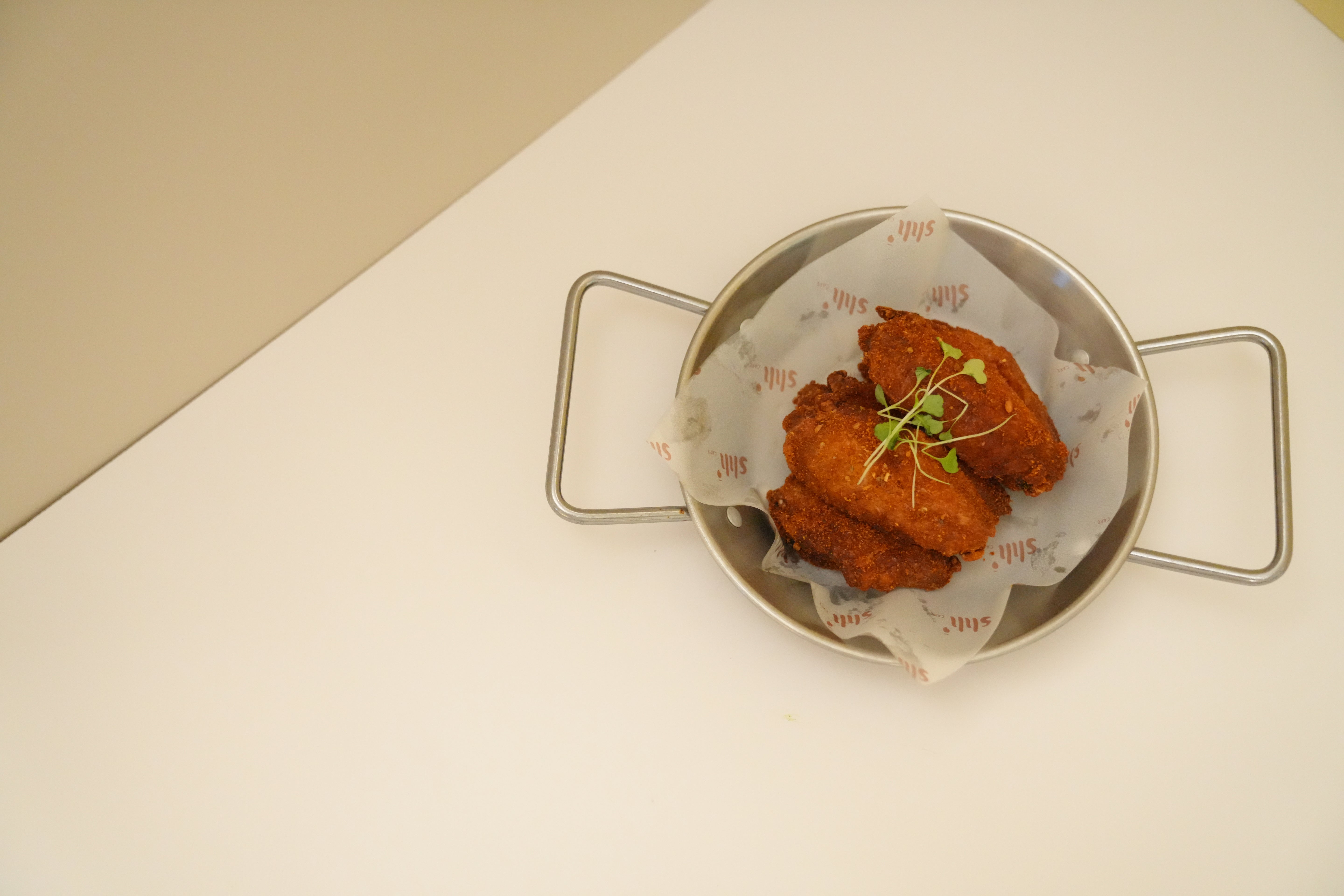 秘製辣雞翼 (20隻)