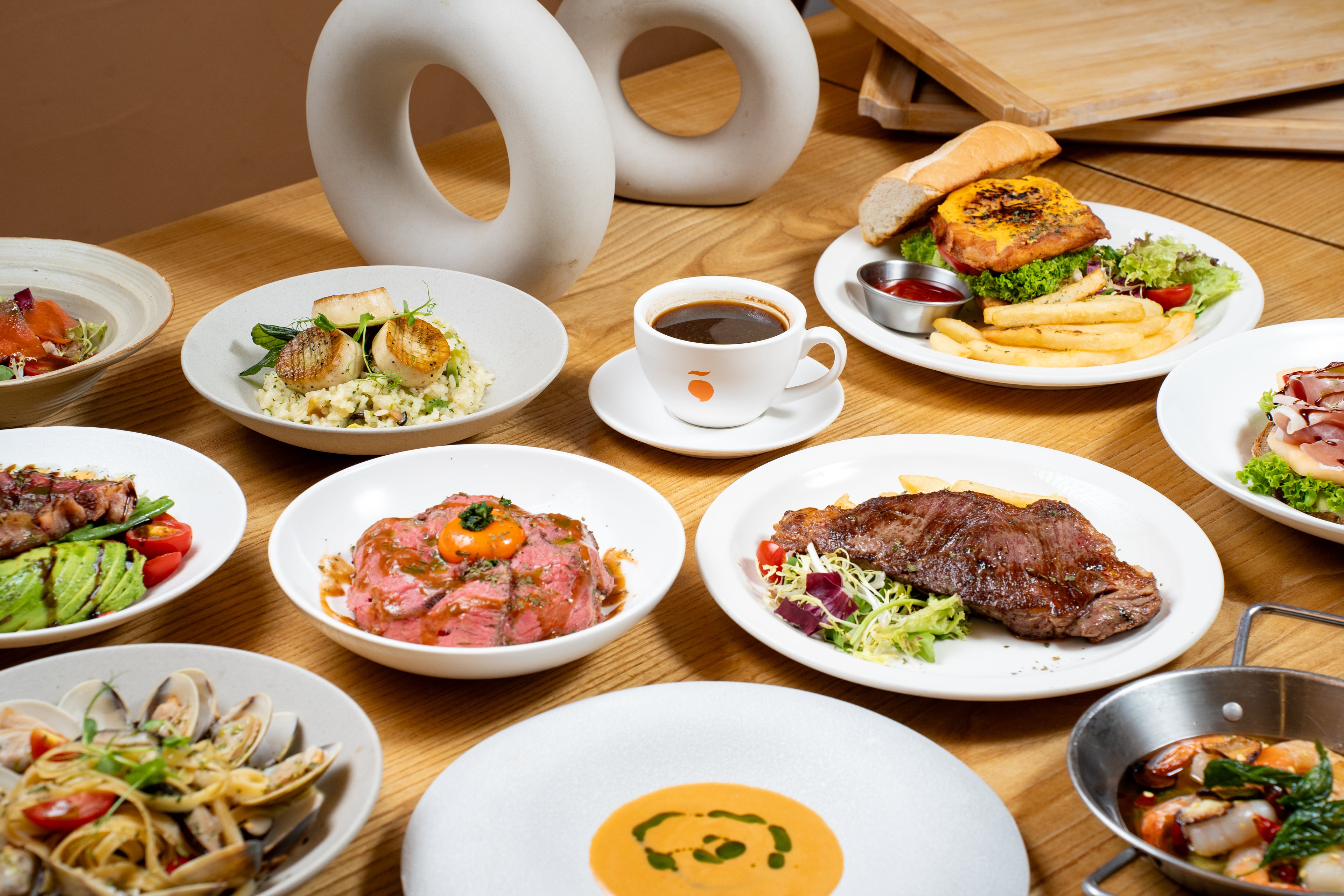 slider image 16231213304c742b47-0